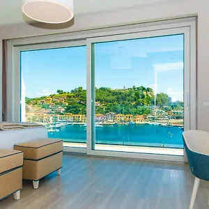 Plaza 4*, Porto Azzurro Italien