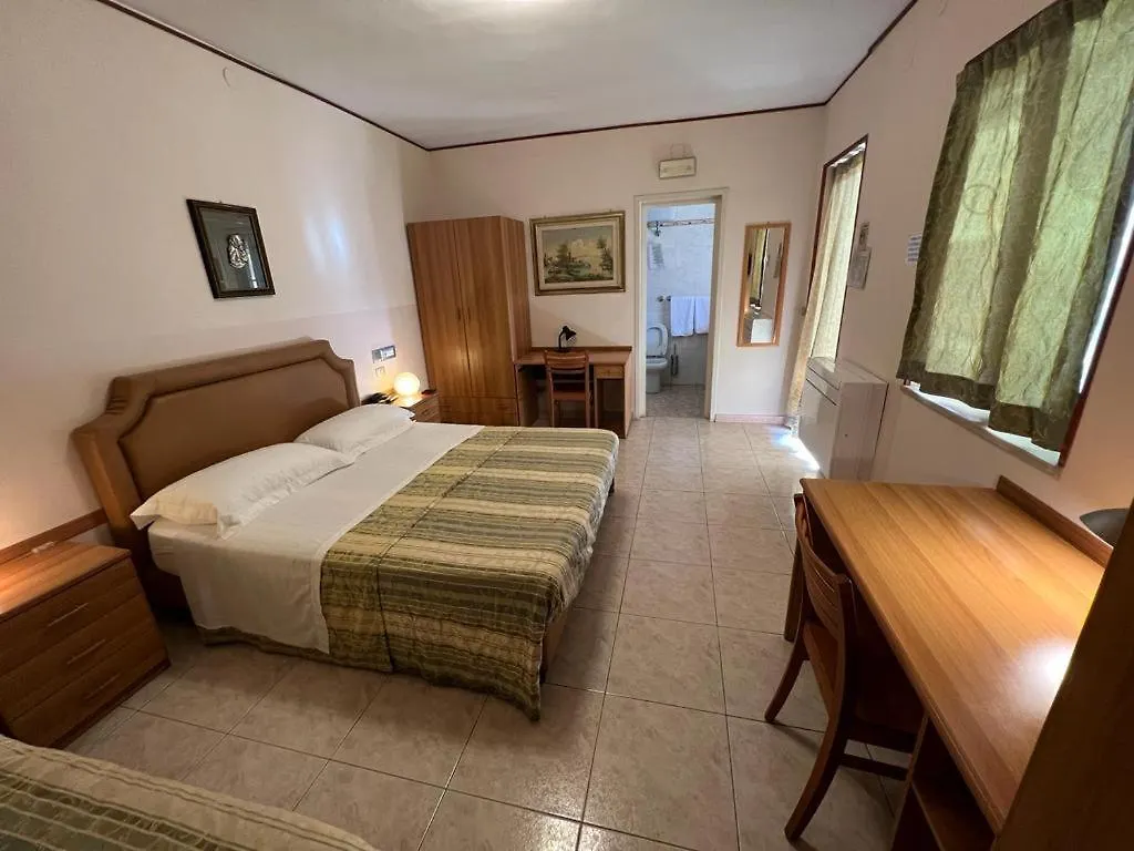 Hotel Mare Pineta Bari Italy